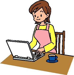 パソコンをする女性